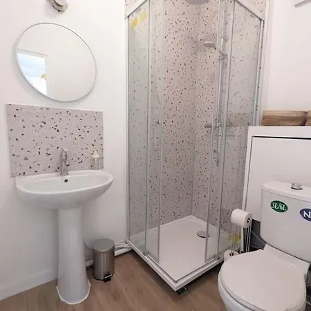 Barbieux , Au Pied Du Metro