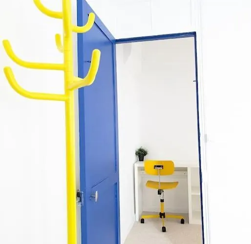 Barbieux , Au Pied Du Métro