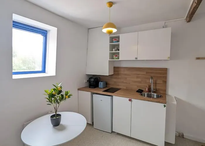 Barbieux , Au Pied Du Métro * Roubaix